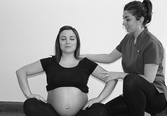 Axon centro de fisioterapia en Irún. Clases preparación al parto.
